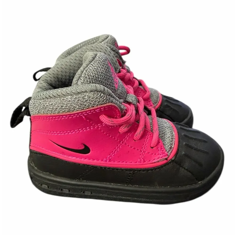 Nike Woodside 2 High ACG Infant Girls Bootie Shoe 6 Baby Pink Black Gray